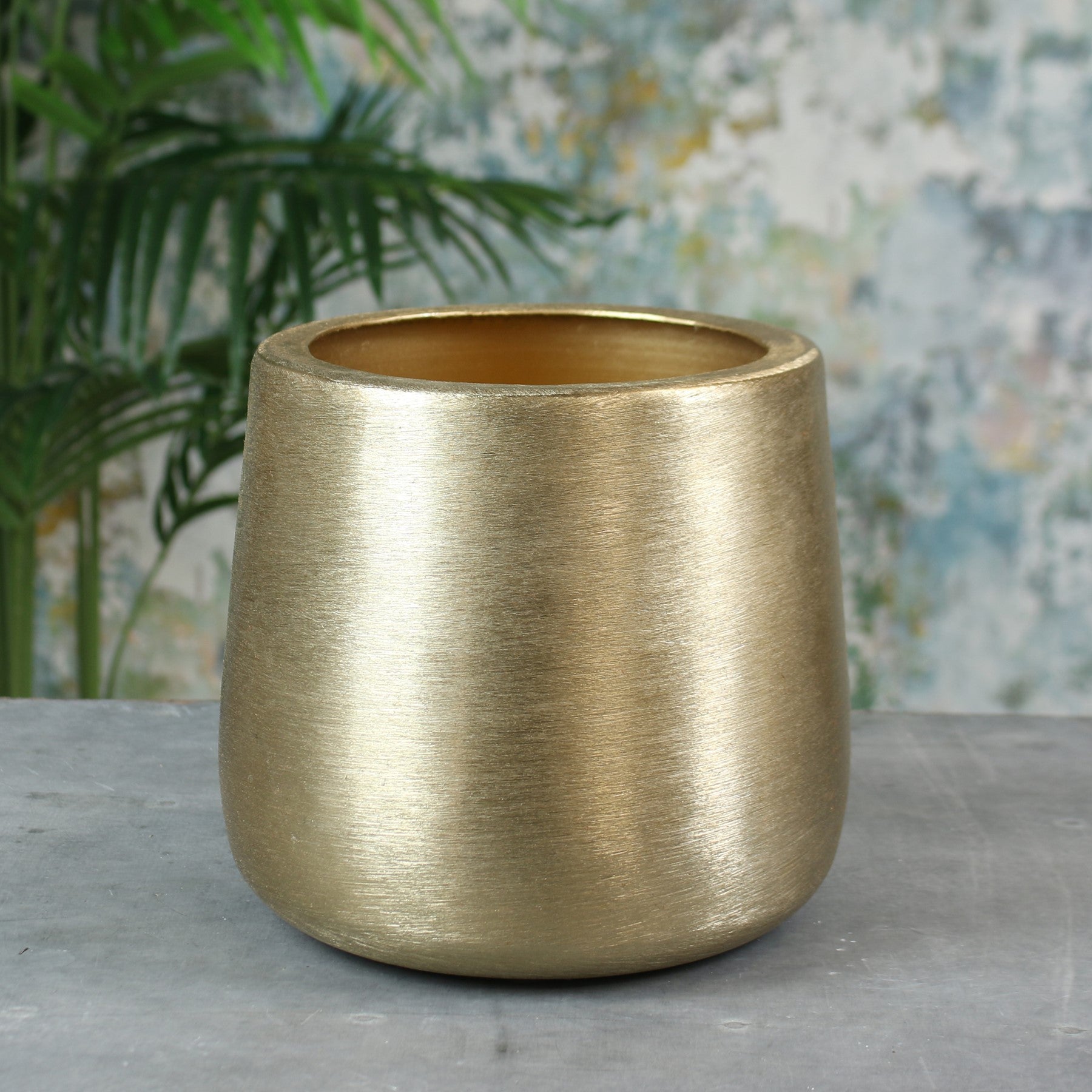 Greenwich Brushed Gold Planter (Medium)