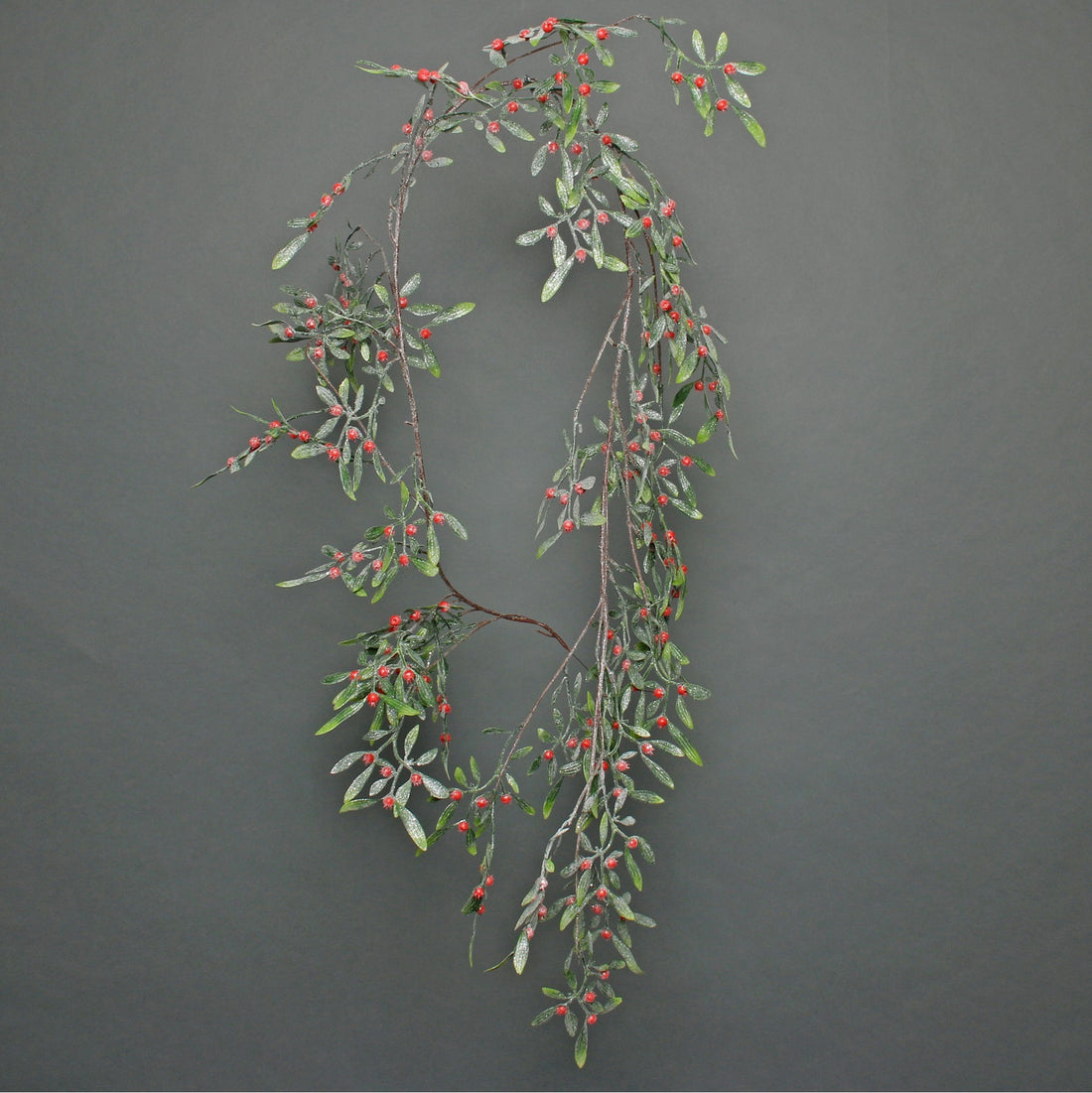 Frosted Red Berry Mistletoe Garland (180cm)