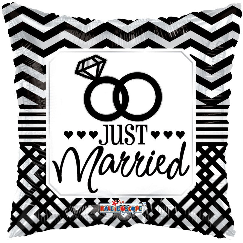 18 inch Just Married Pillow Balloon