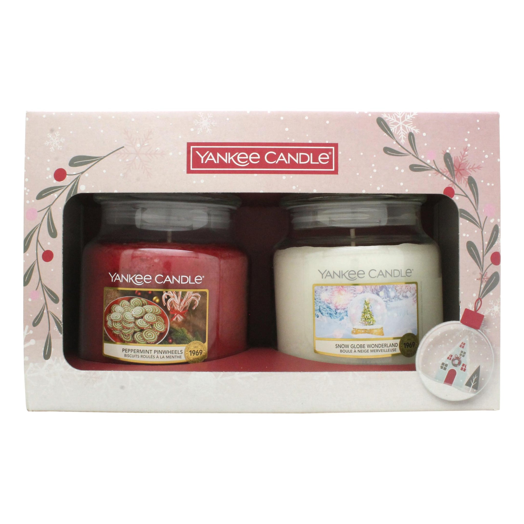 Yankee Candle Gift Set 411g Peppermint Pinwheels Candle + 411g Snow Globe Wonderland Candle