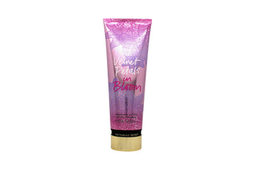 Victoria's Secret Velvet Petals in Bloom Body Lotion 236ml