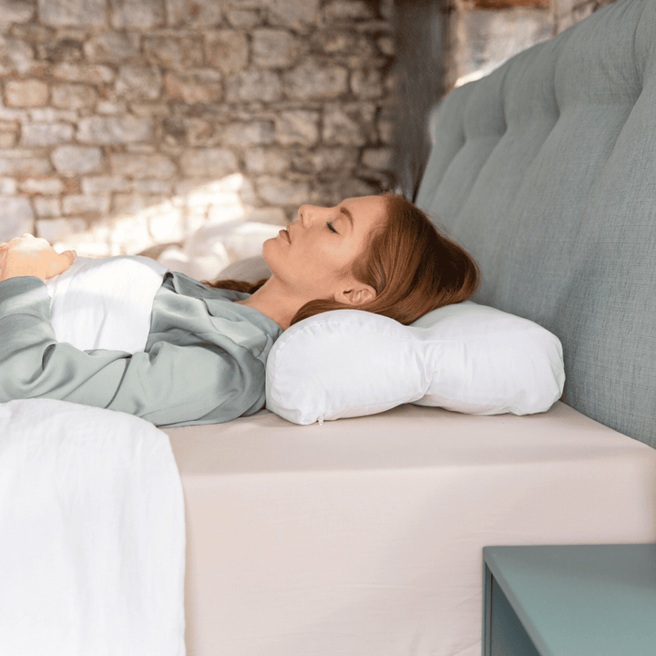 Sleep Serenely: Anti-Snore Contour Pillow Made from Organic British Wool