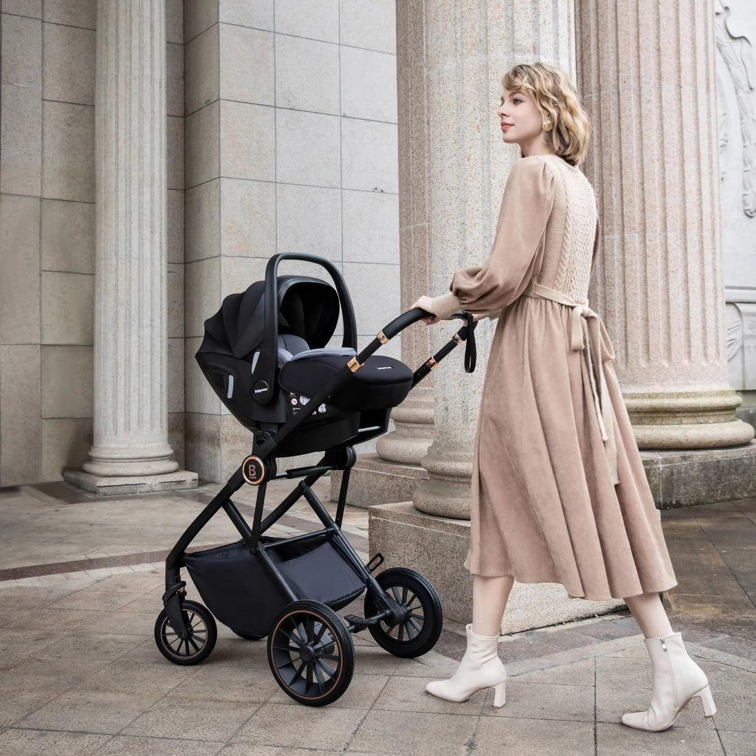 Chia Travel System Pecan with Base