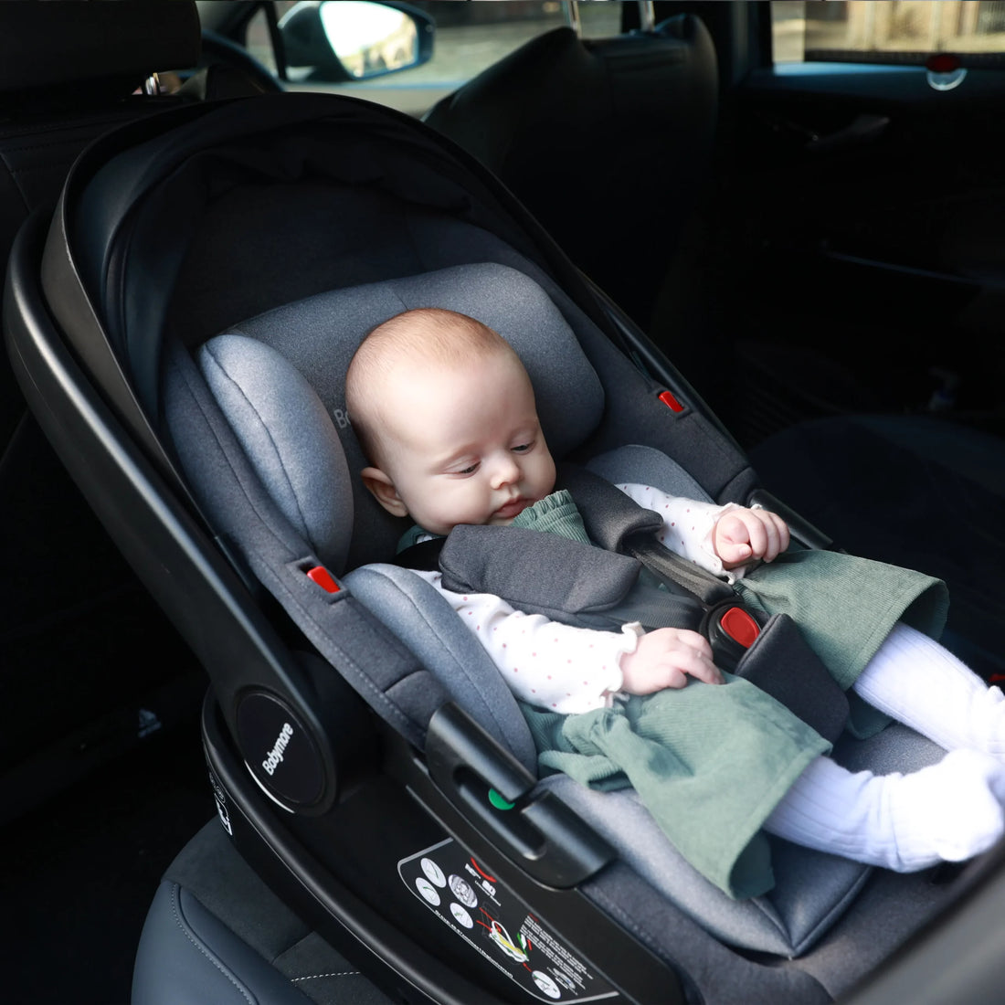 Coco i-Size Baby Car Seat with Isofix Base