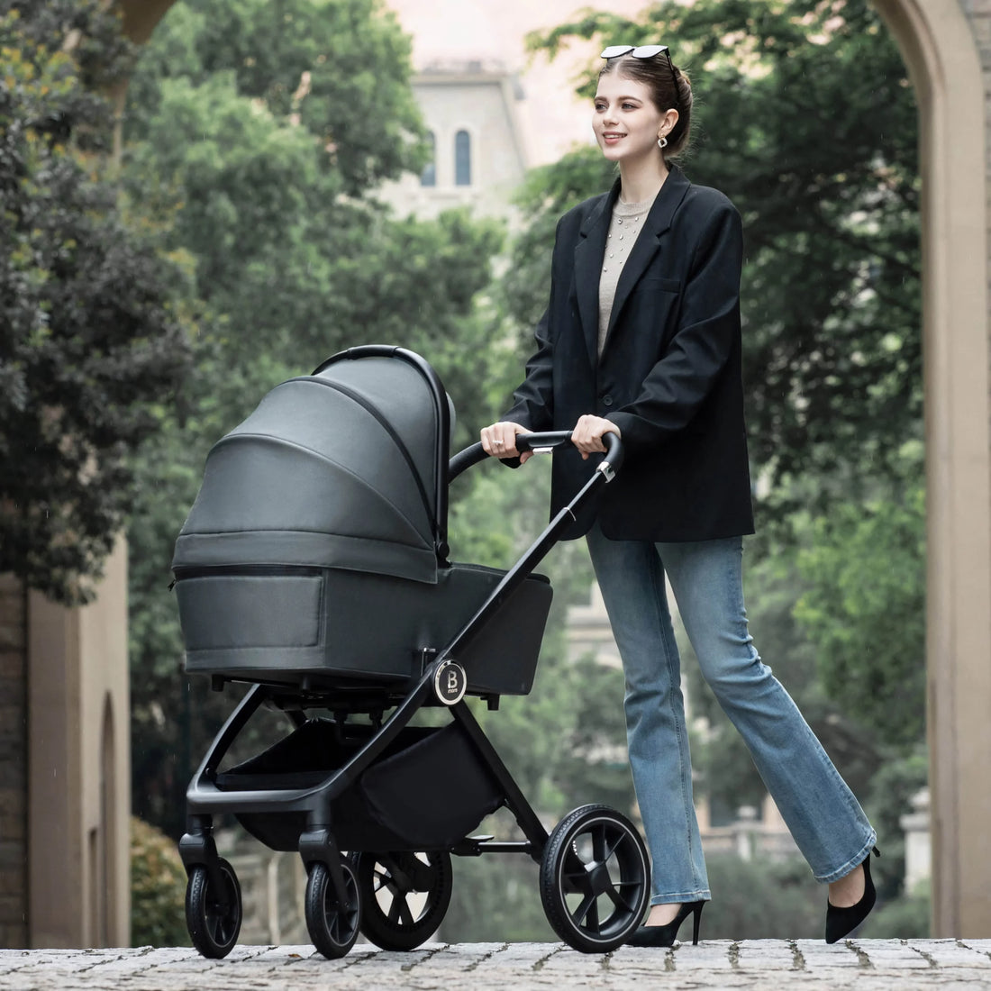 Kai Pram Pushchair