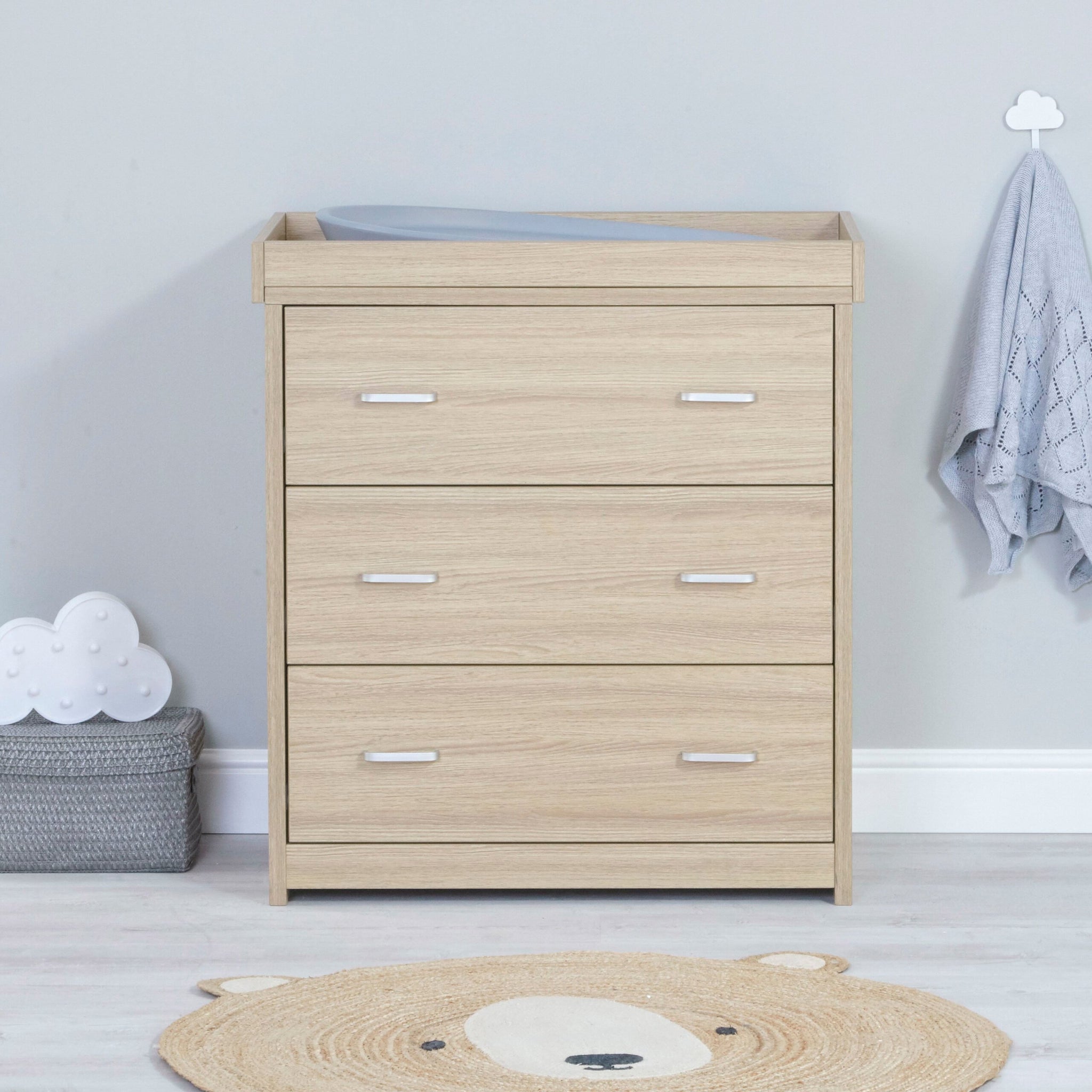 Luno Veni Nursery Chest Changer