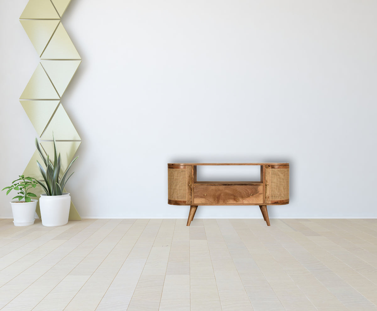 Close-knit Sofia Media Unit