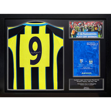 Manchester City FC Dickov Signed Shirt (Framed) - Officially licensed merchandise.