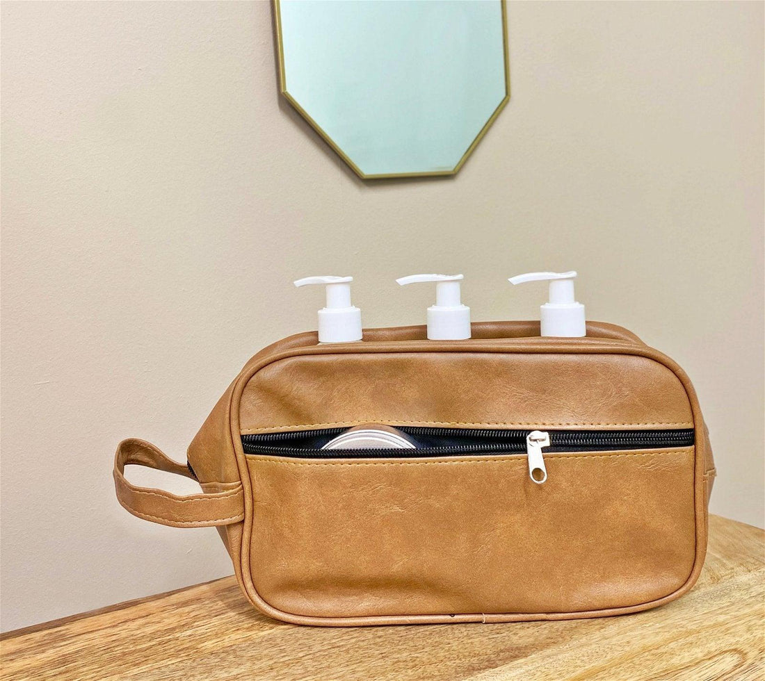 Gentlemans Toiletry Bag with Carrying Loop - £20.99 - Giftware 