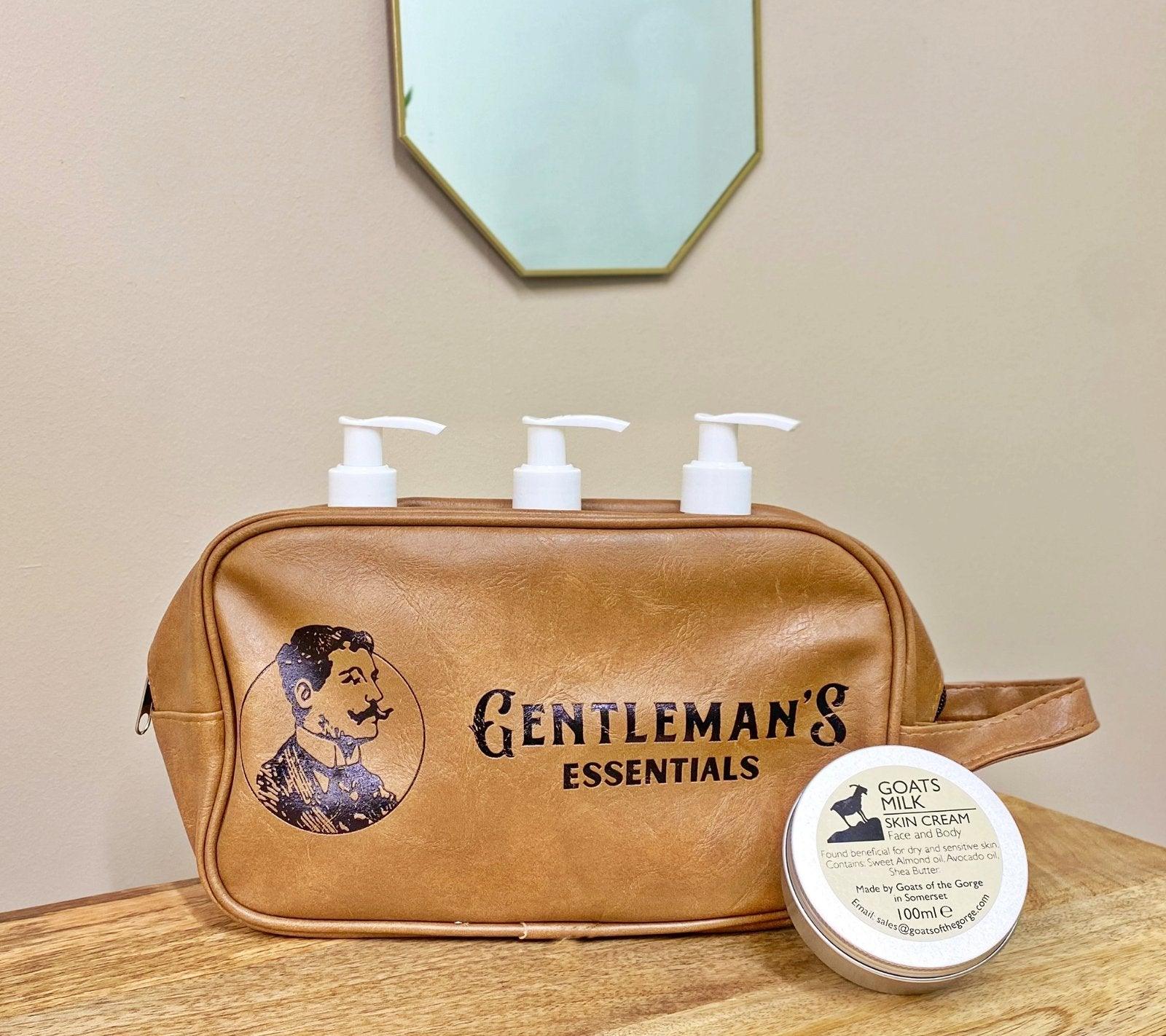 Gentlemans Toiletry Bag with Carrying Loop - £20.99 - Giftware 