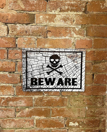 Metal Sign Plaque - Skull Beware - £12.99 - 