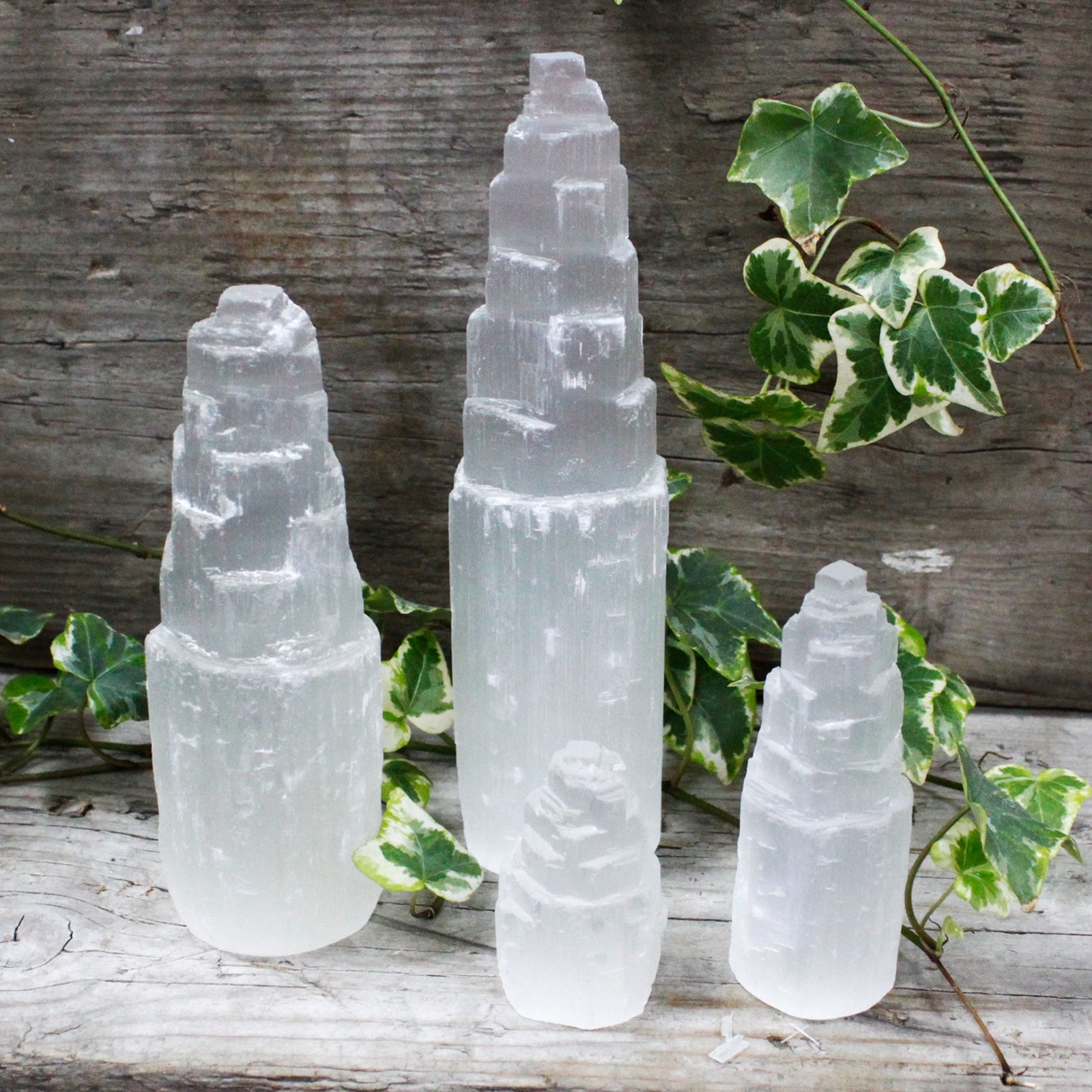 Natural Selenite Tower - 20 cm-