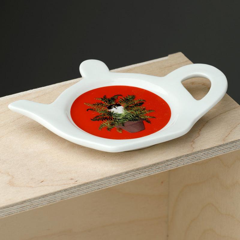 Porcelain Teabag Dish/Holder - Kim Haskins Cat in Plant Pot Red - £7.0 - 