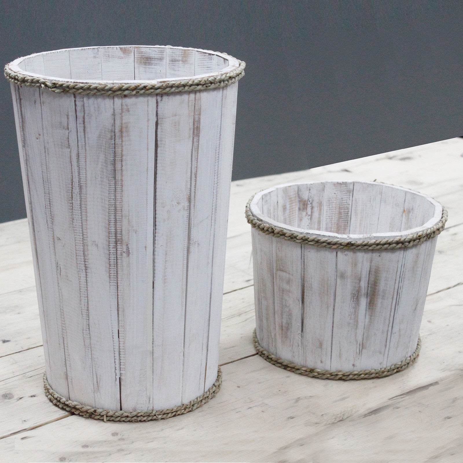 Small Nautical Display Tub - Whitewash 21x29cm - £37.0 - 